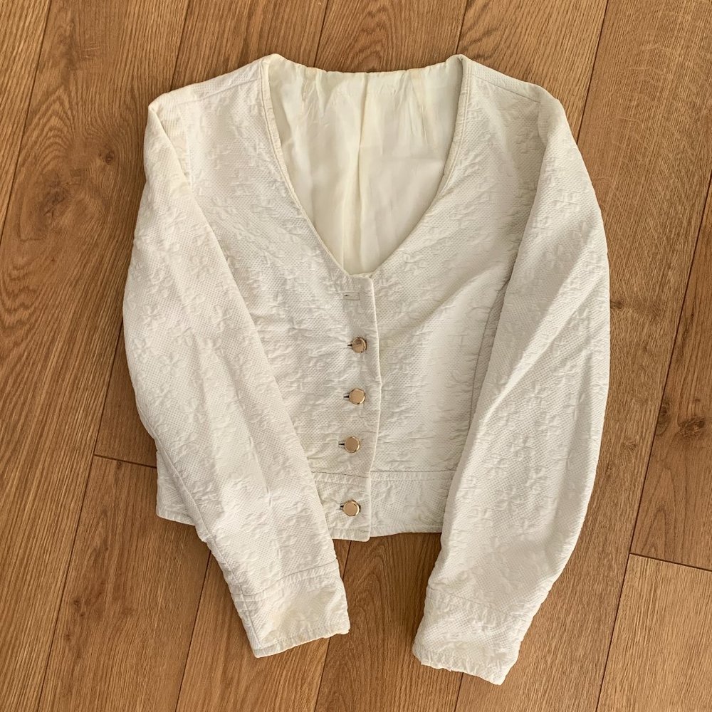Vintage Floral Quilted Cream button up top—